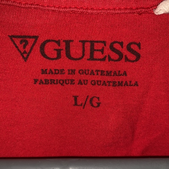 1981 Guess Jeans T-shirt, US Large, Red - Picture 3 of 3